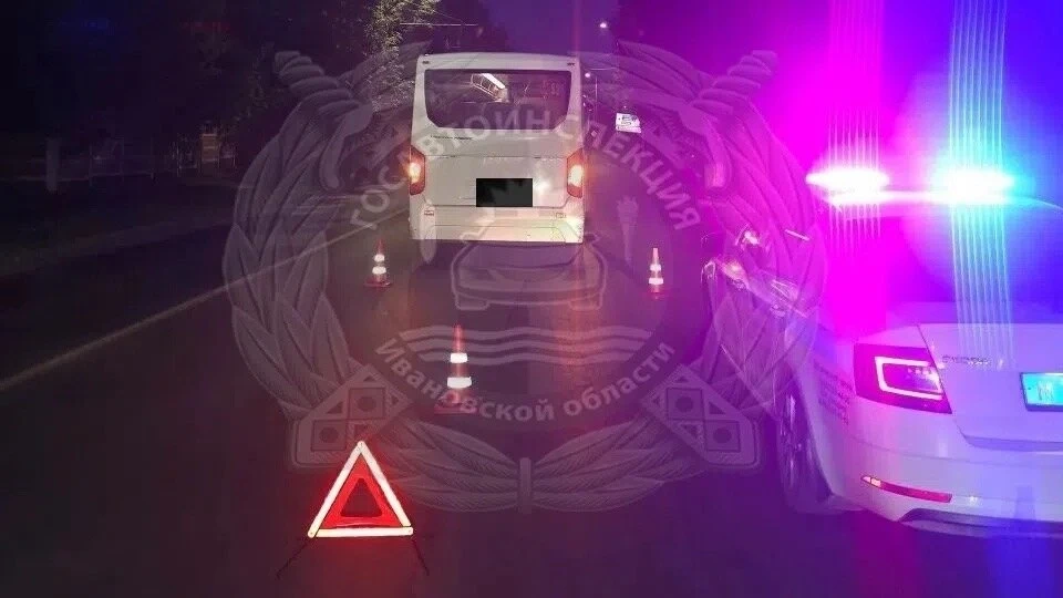В Кинешме мужчина упал при посадке в автобус. Детали туманны

В субботу, 13 июня, поздним вечером на