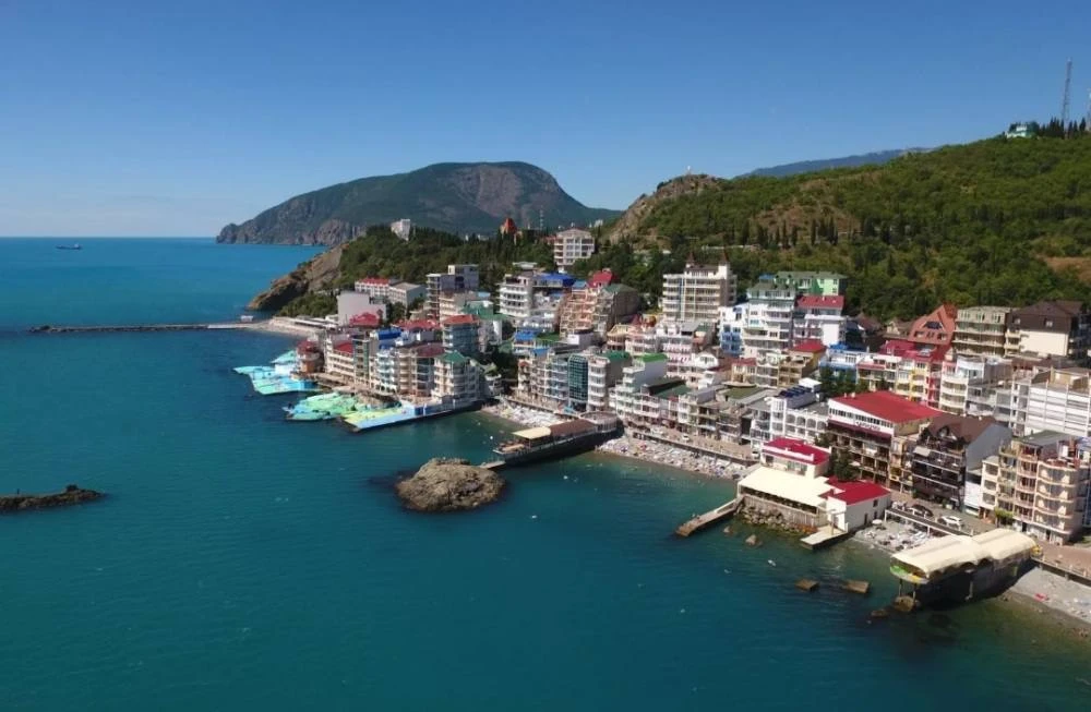 #УТЕС #АЛУШТА

🌄Приглашаем отдохнуть в «Дольче Маре» Первая линия, потрясающие виды 
🌴Сдаются комф