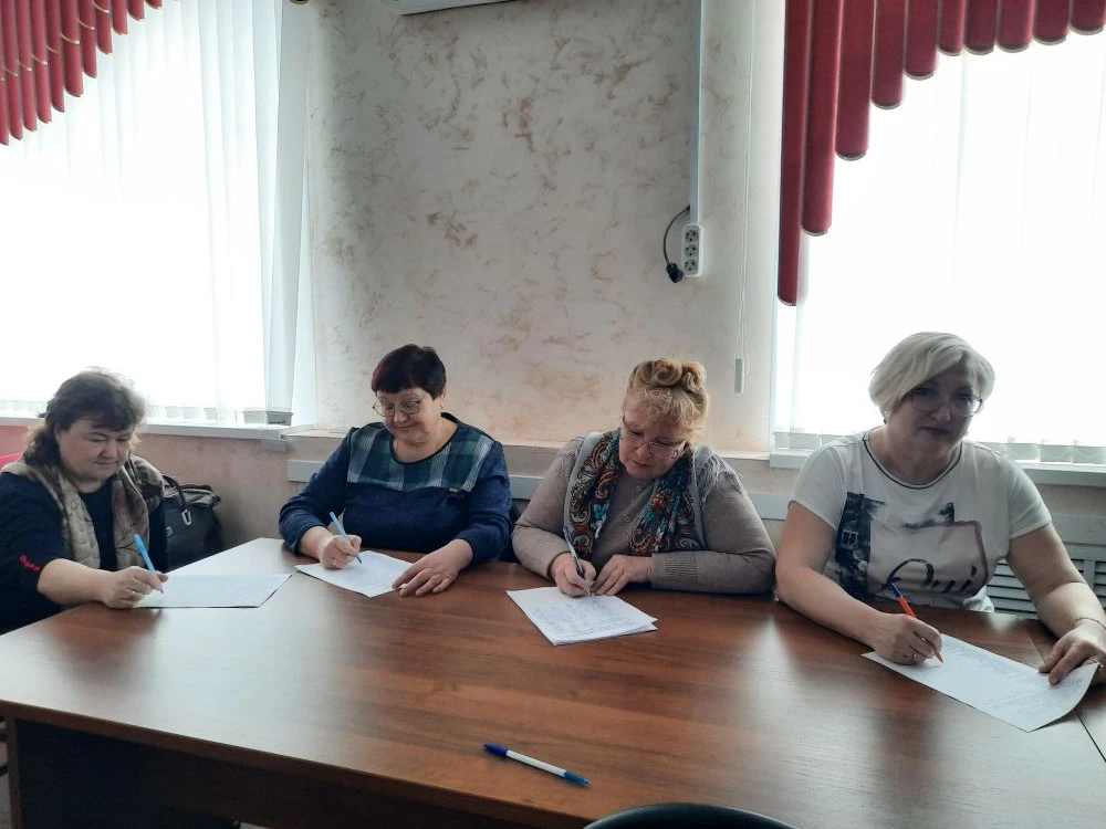 Фельдшера и медицинские сестра ГБУЗ НО "Сеченовская ЦРБ" прошли  повышение квалификации по курсу "Пс