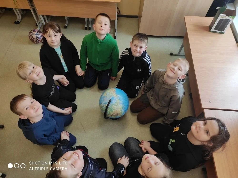 🚀 Первая неделя в пришкольном лагере «РАДУГА» пролетела как один день!

📍 Средняя школа города Орл
