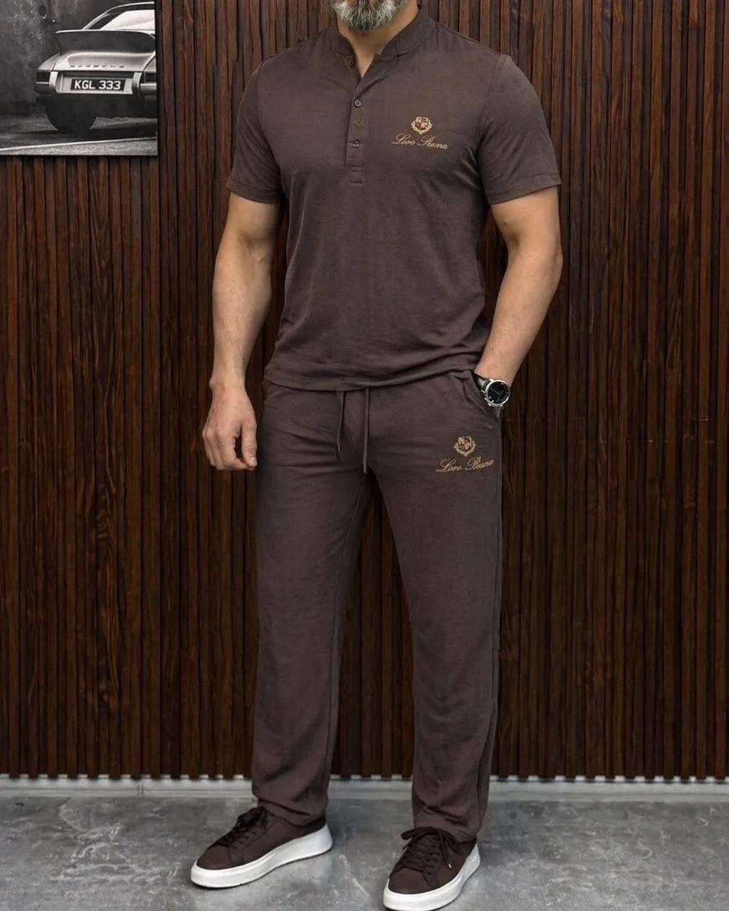Новинка 2026 
Мужской костюм двойка 
Loro Piana 🧵
 
Размер:48-50-52-54-56
Цена: 1500
Ткань: Леон
Ви