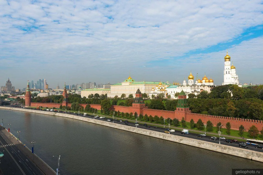 Московский Кремль

📌 В 1156 году князь Юрий Долгорукий построил деревянную крепость.

📌 Во время м
