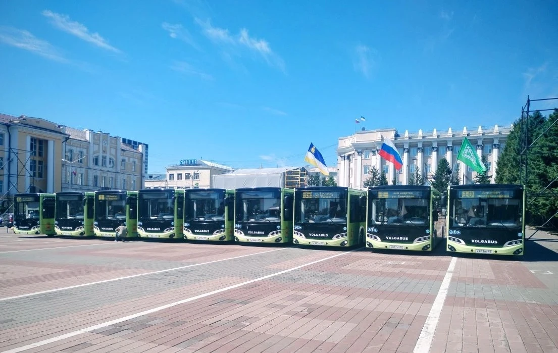 📢 Автопарк МУП «Городские маршруты» пополнили 9 новых автобусов «Волгабас» 🚌🚌🚌. 

Торжественная 