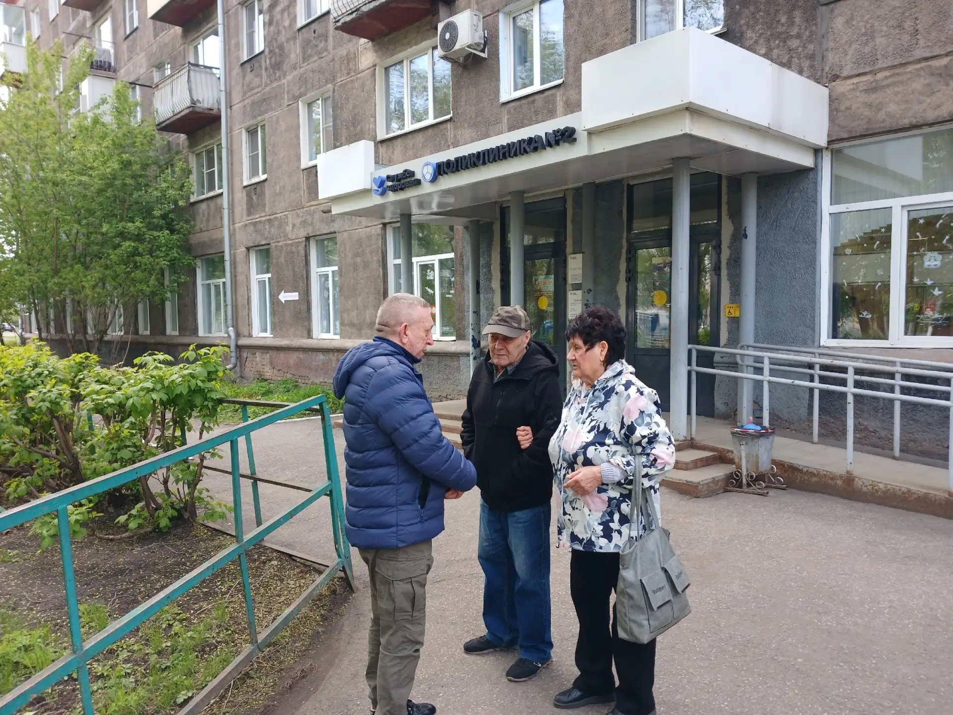 Депутат Олег Тересков в ходе Всероссийского приема граждан провел прием жителей города Новокузнецка 