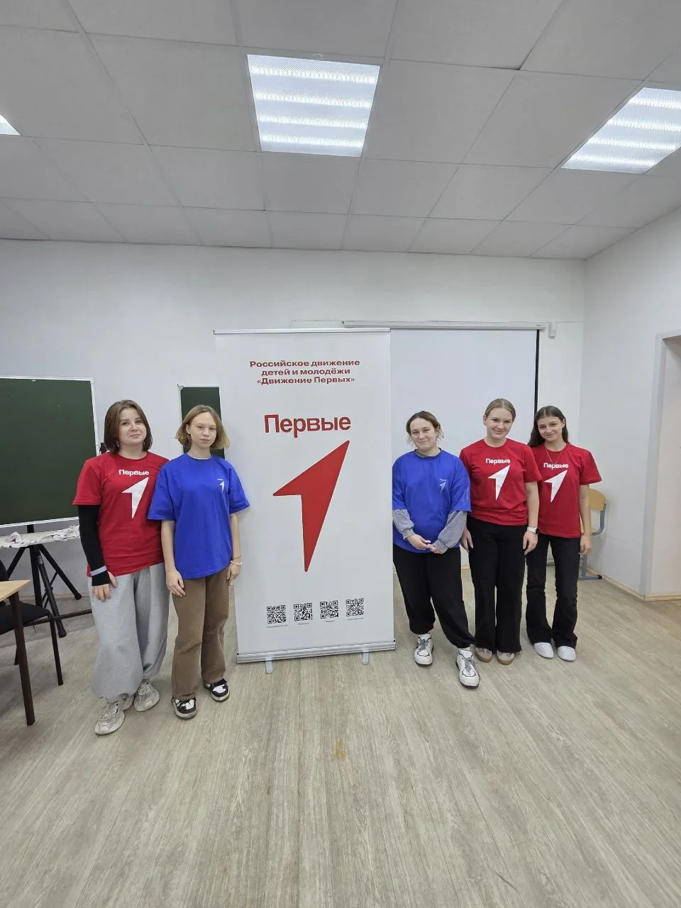 🔥 Мы сделали это! 🔥
Наша команда первичного отделения — ПОБЕДИТЕЛИ конкурса лучших проектов для де
