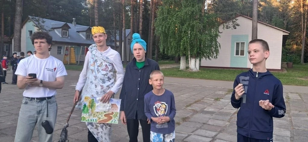 🌞 Новости из Гренады: Яркие дни и творческие успехи!

💫 Наши юные ребята в Гренаде не  скучают ни 