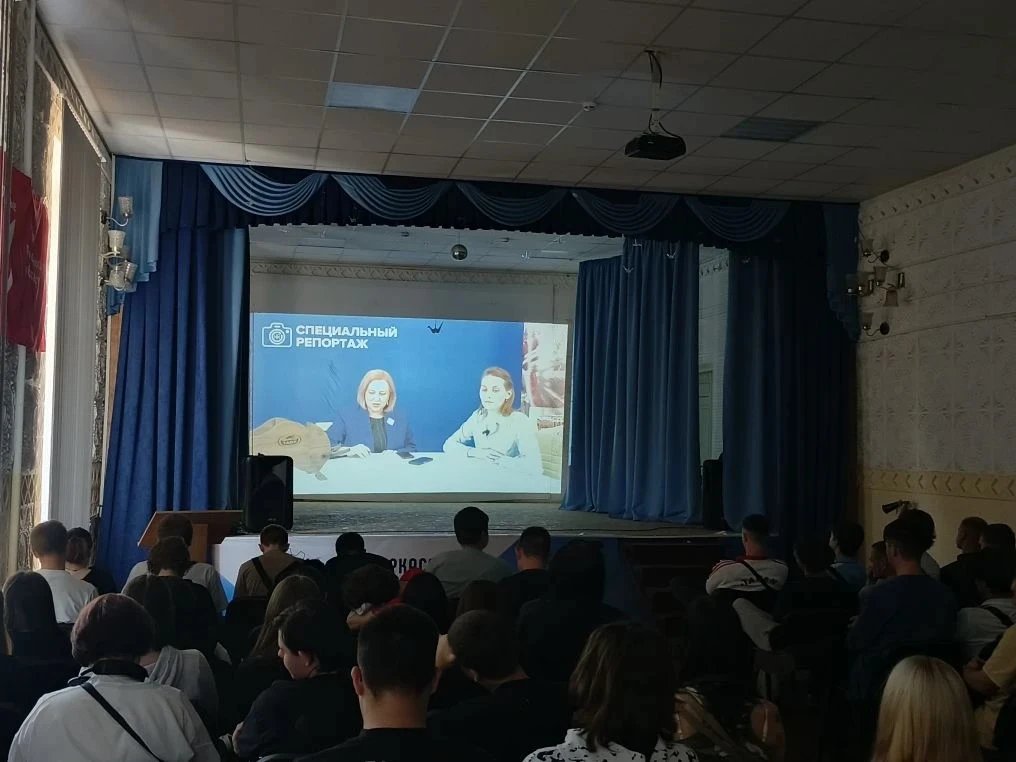 ✨Обучающиеся ГБПОУ РО «Новочеркасский машиностроительный колледж» специальностей: 09.02.06 «Сетевое 