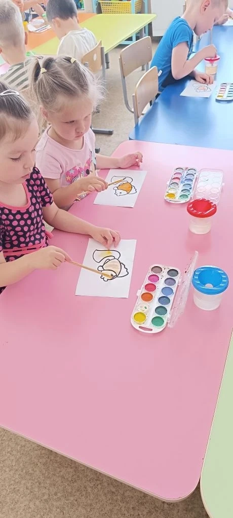 Вот готовый пост, который отлично подойдет для соцсетей:

🎨 Творческий урок ко Дню рождения Пушкина