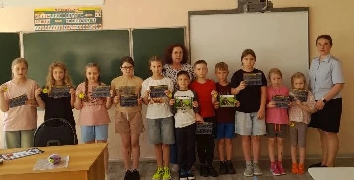 День девятый в лагере «Солнышко». Беседа о безопасности

В рамках недели безопасности в нашем школьн