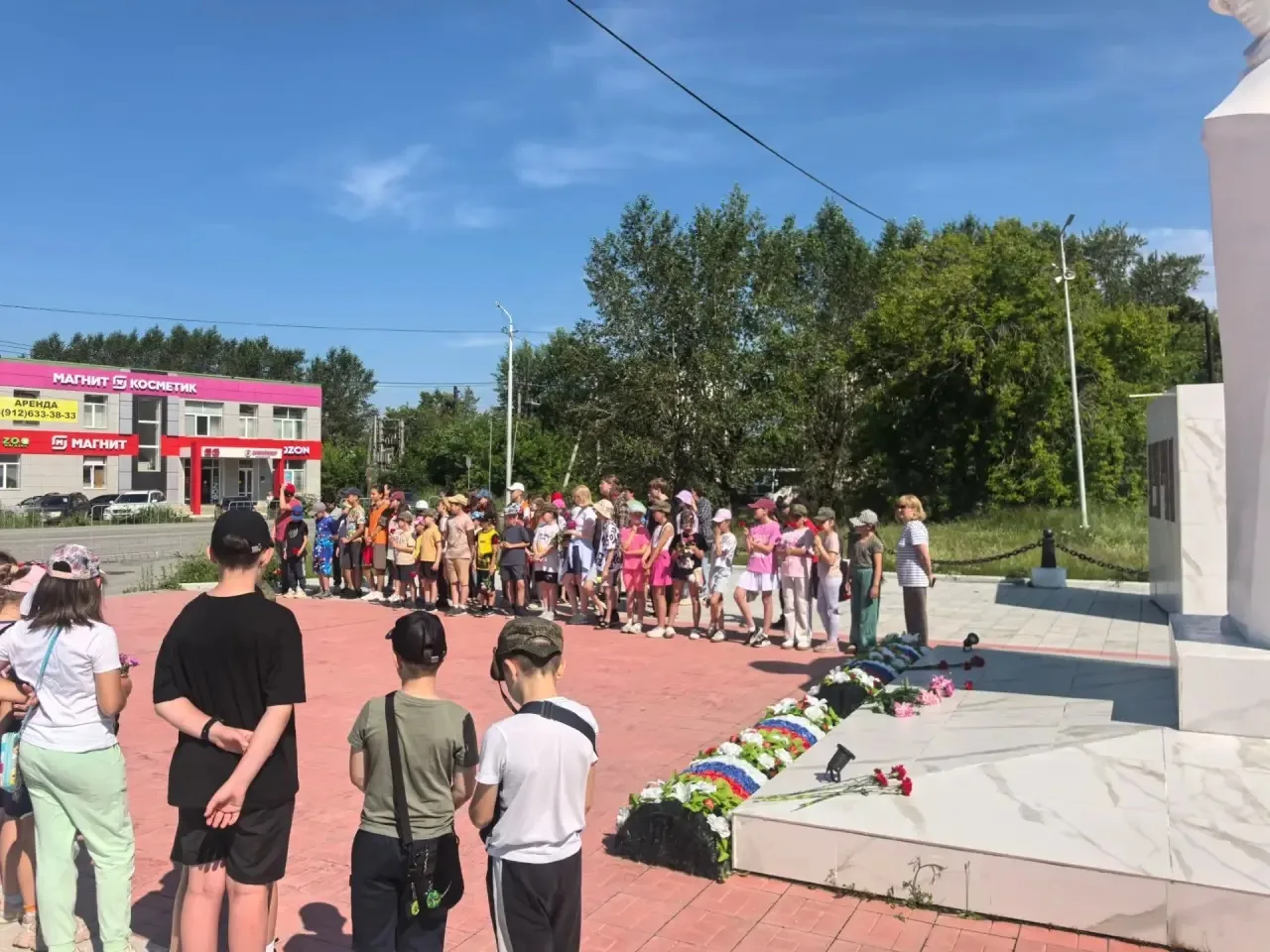 Сегодня, 22 июня, в 85-ю годовщину начала Великой Отечественной войны, мы посетили памятник павшим в