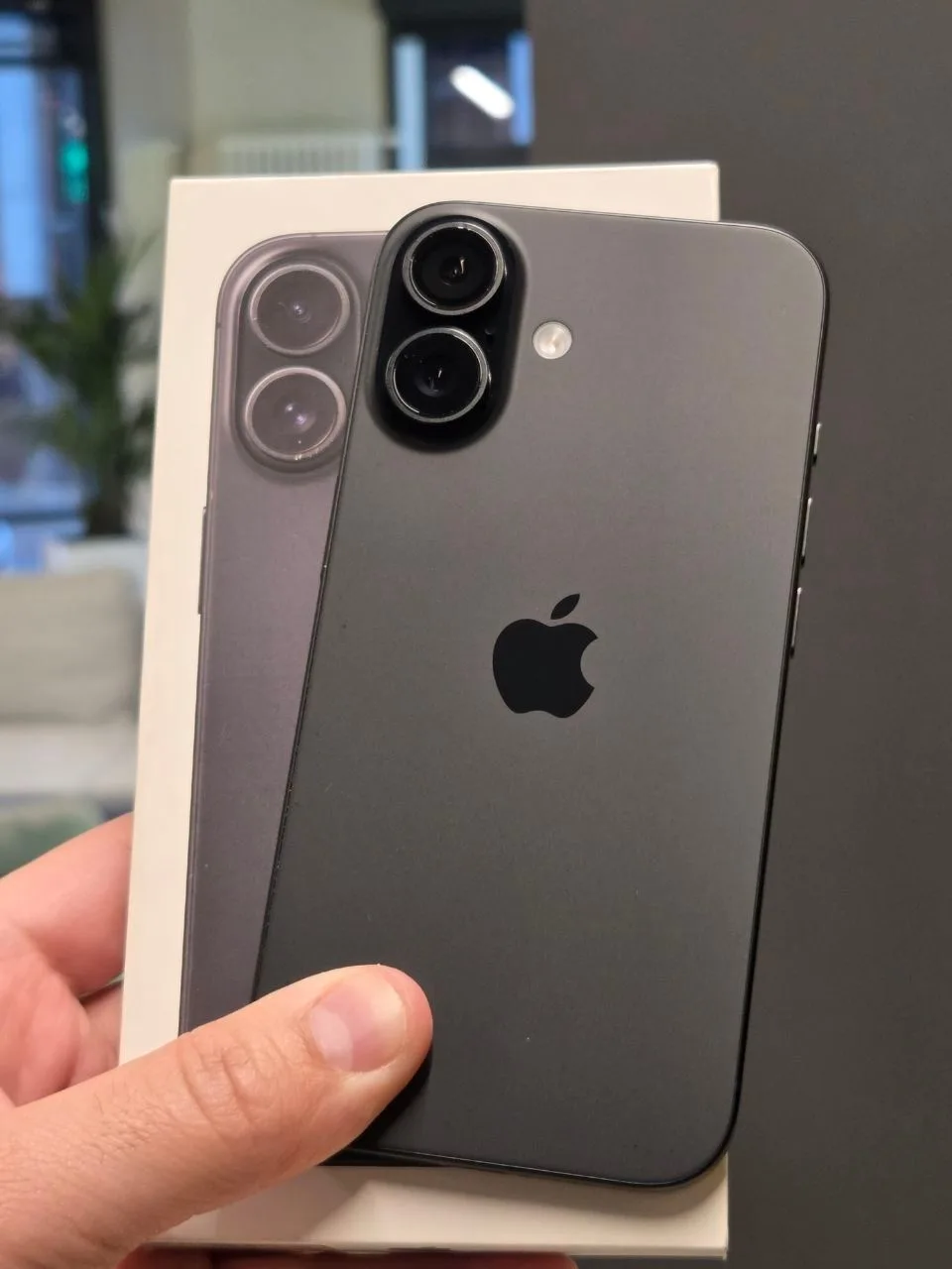 📱 Линейка iPhone 16

🔘 iPhone 16 128Gb (Black) - 38 000₽ | АКБ 91% (1,2 фото)

🔘 iPhone 16 Pro Ma