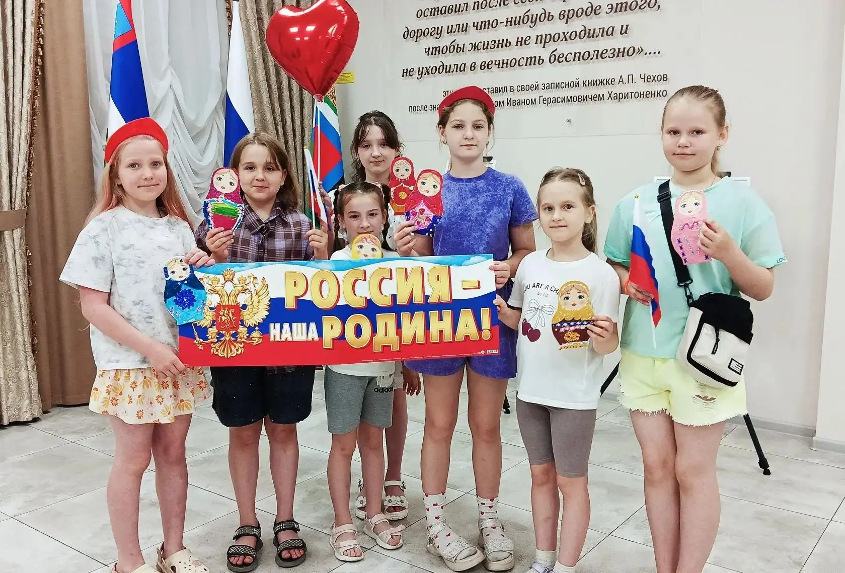В преддверии одного из самых главных праздников — Дня России — в нашем центре было познавательно и н
