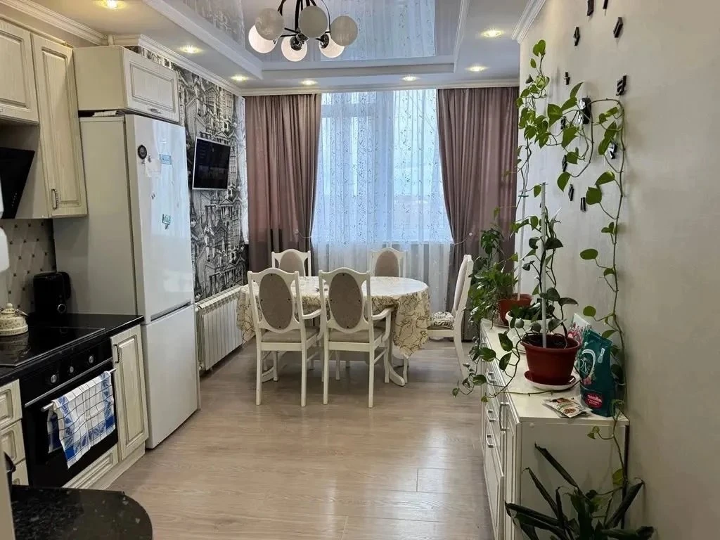 🔥Снижение цены - 900 000 рублей ⬇️
Новая цена 🔻10 600 000 рублей.

Продаю 2-х комнатную квартиру в