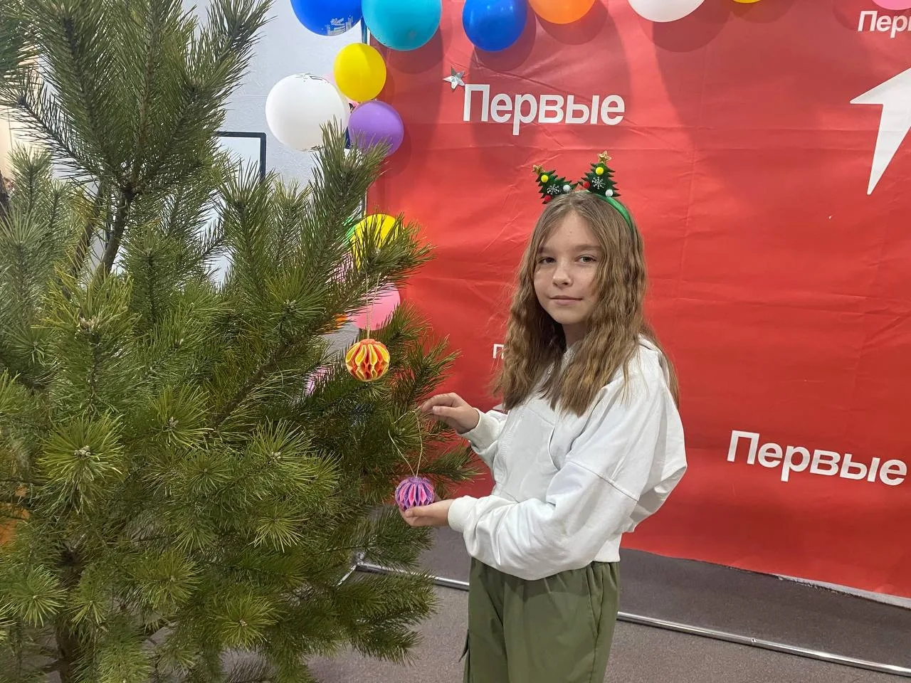 ✅ ВОЛШЕБСТВО СВОИМИ РУКАМИ!

📌 Центр по делам молодежи, физической культуры и спорта совместно с Дв