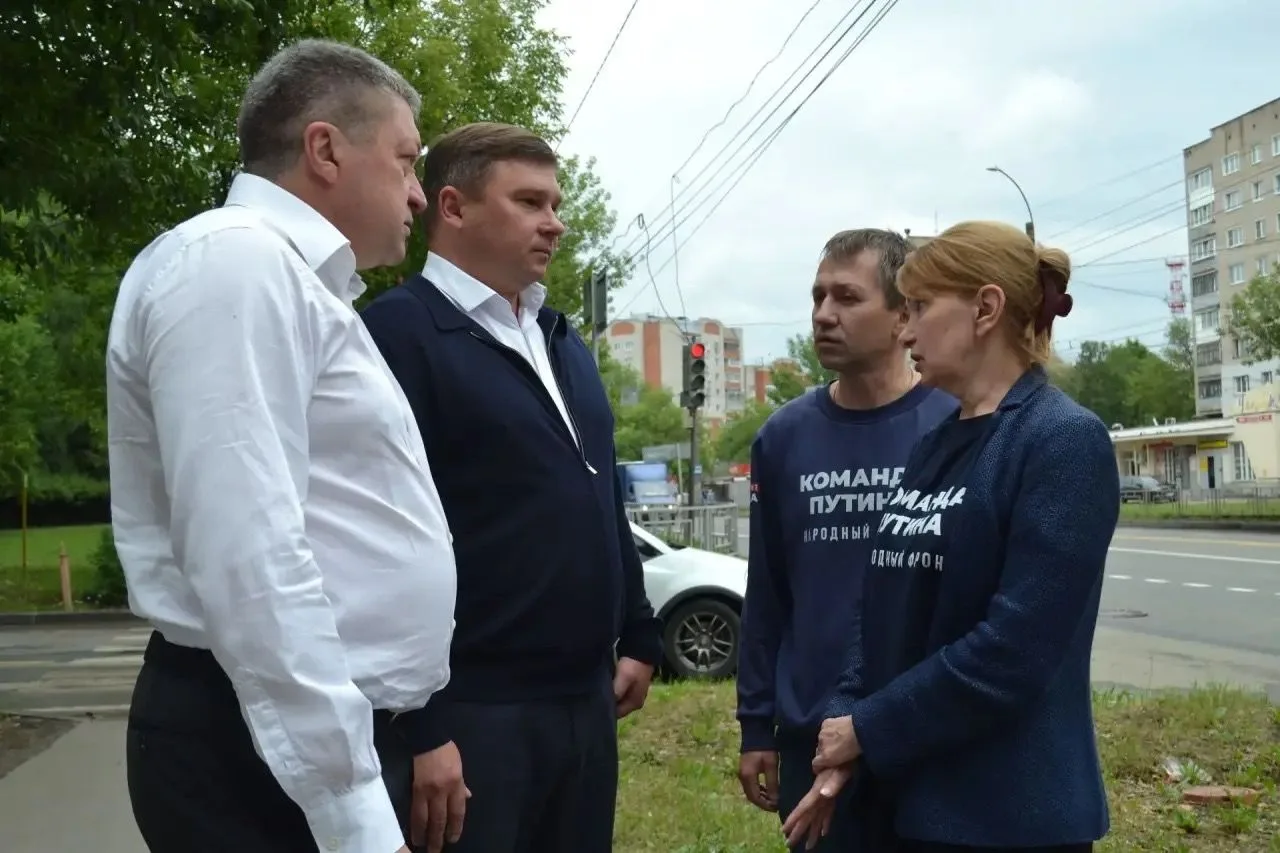 🚧 Проспект Строителей обновили: около 800 метров нового асфальта

Совместно с депутатом Ивановской 