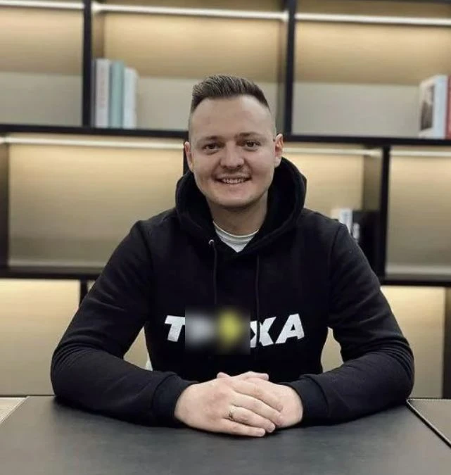 ⚡️🇺🇦 ТЦКшники упаковали в бусик админа крупнейшего украинского телеграм-канала «Т*уха»

❗️По его с