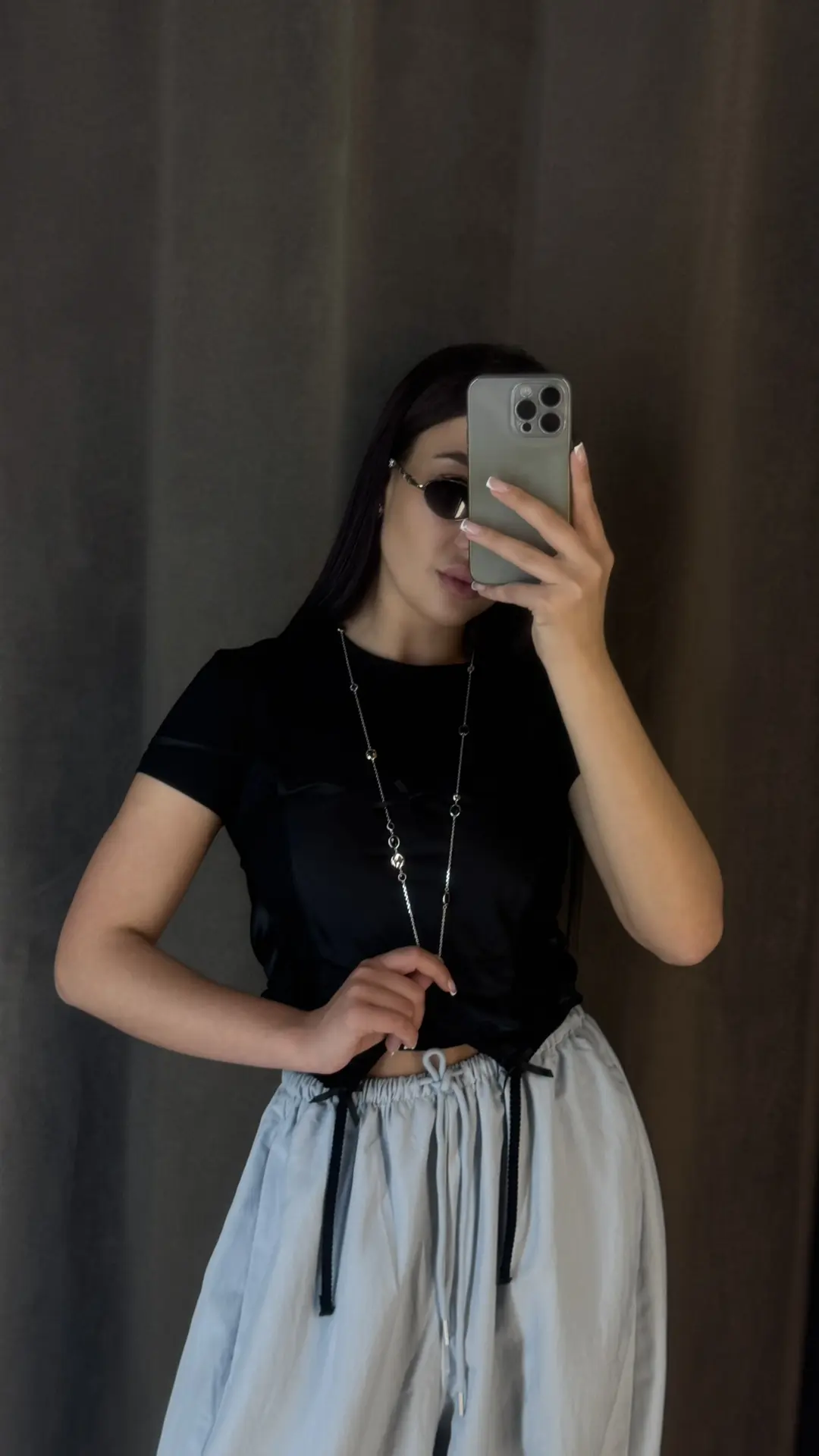 💎

Костюмный жилет 🏷️8000
Футболка 🏷️4600
Брюки 🏷️3000
Колье 🏷️2300
Очки 🏷️1900
Серьги 🏷️1000