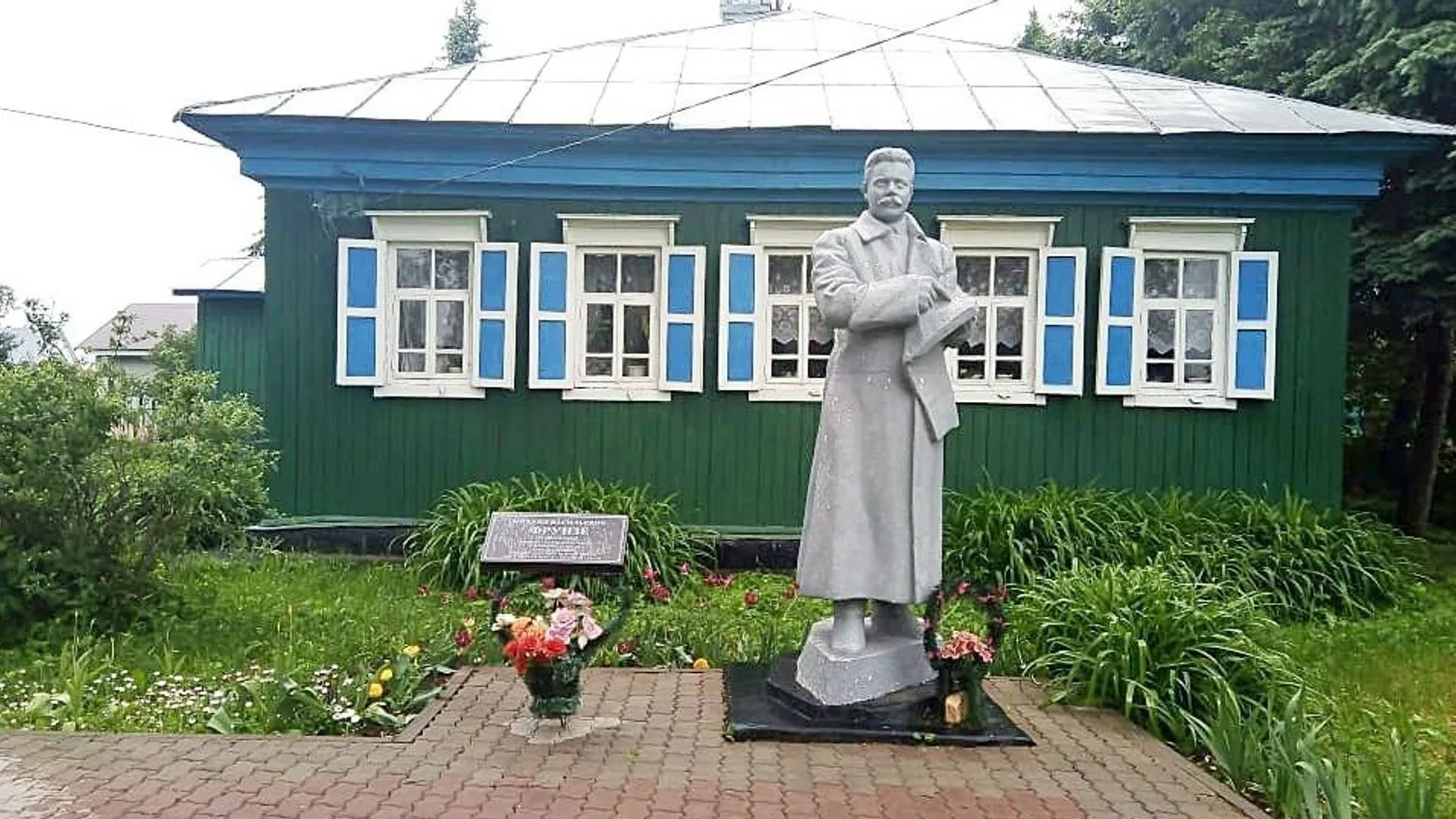 Республика Башкортостан, Уфимский район, село Красный Яр, улица Чапаева, 26!
Знаете ли вы, что по эт
