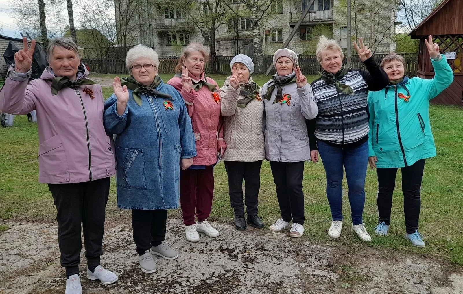 Сегодня в ОГБУ «Нейский КЦСОН» вновь состоялась  «Зарница Победы» – не просто военно-спортивная игра