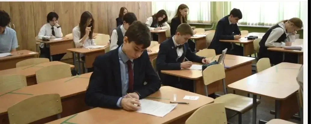 Поздравляем обучающегося нашей школы Якушкина Егора с дипломом II степени Межрегиональной Олимпиады 