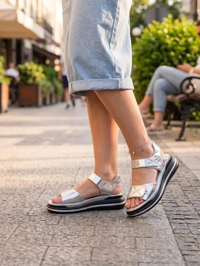 🔴🆕New Collection🆕🔴️
🌷💶Цена опт: 450₽💕⚡😍
🌷🔖Размер- 36; 37; 37
🌷✔размер в️ размер идут ✔️ 
