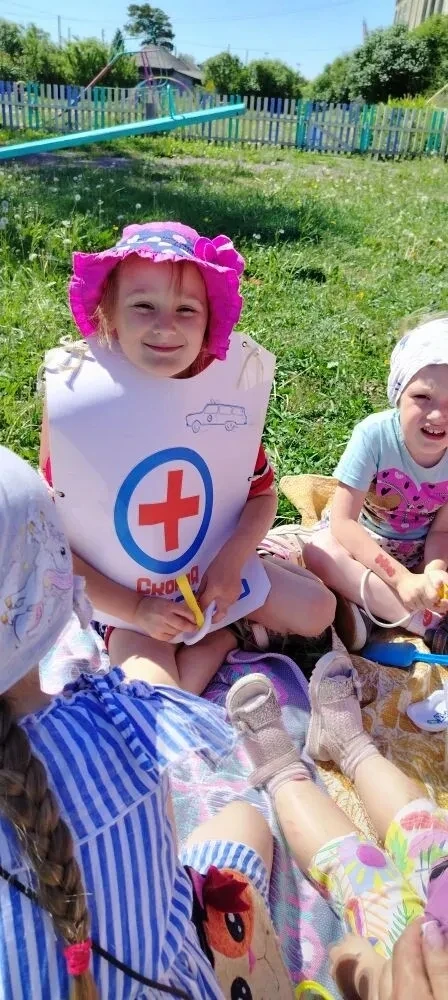 Сегодня в нашем детском саду прошёл урок  «Осторожности и здоровья» в детском саду. 
Цель-Формирован
