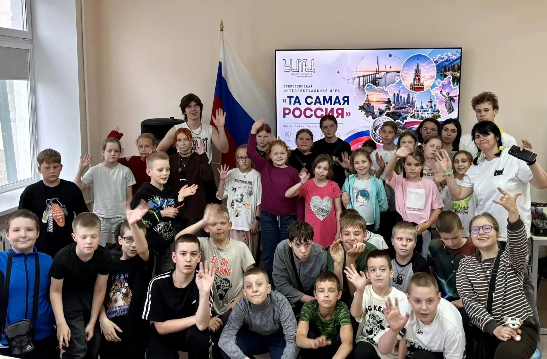 11 июня 💚. Отличный день для знаний! 
Вчера были взрослые ребята (им достались задания 📋 посложнее
