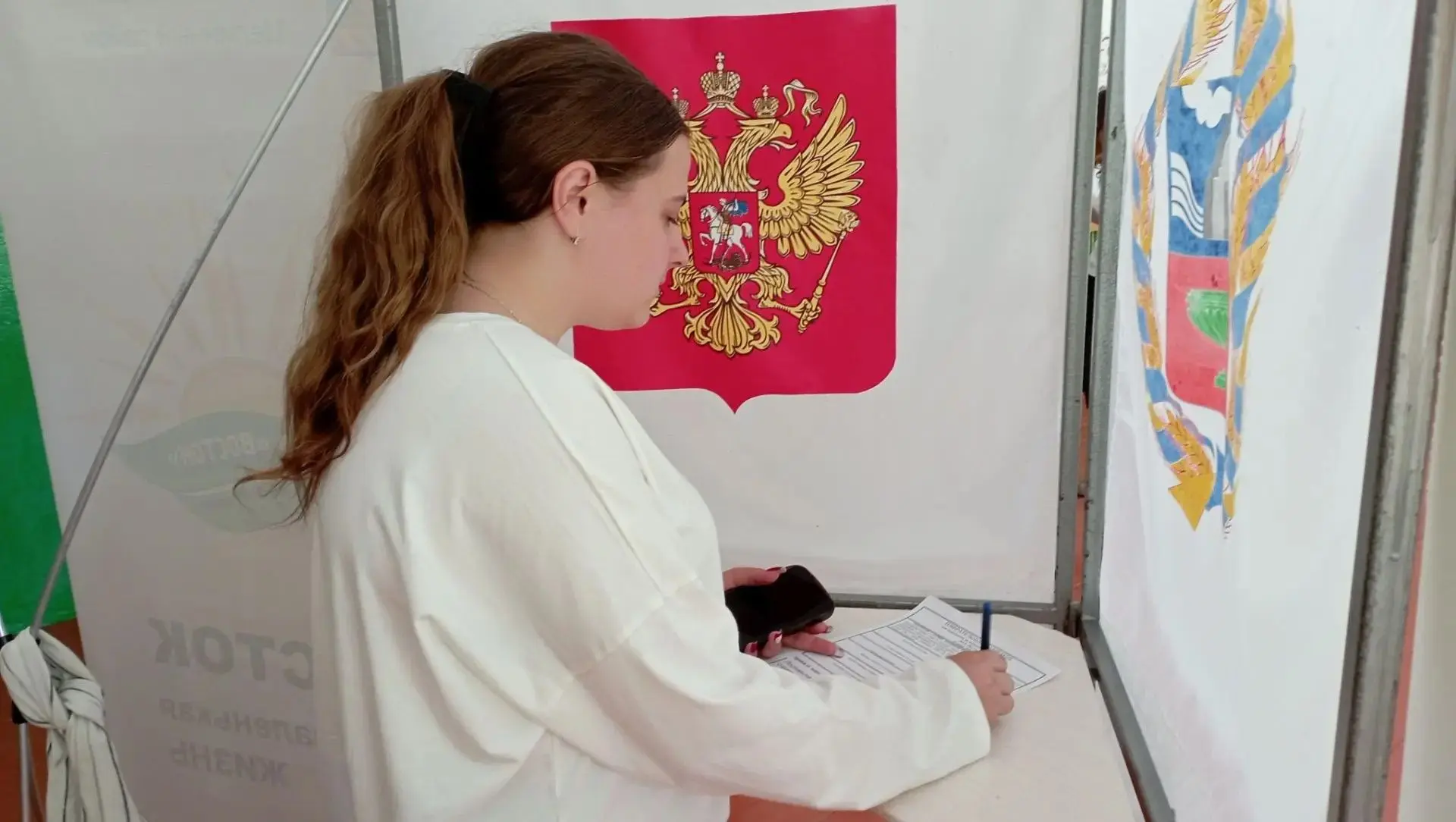 Сегодня, 24 июня, в детском лагере «Восток» состоялось одно из самых важных событий смены — выборы п