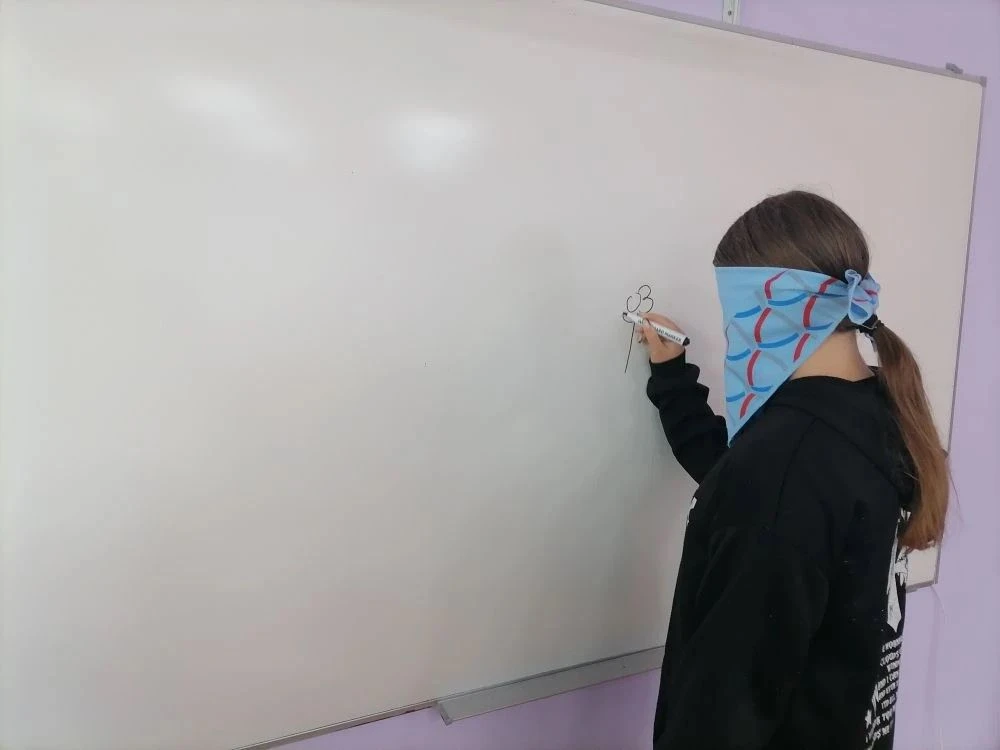 Второй день в лагере «Первооткрыватели лета»: миссия «УЗНАВАЙ НОВОЕ!» полна открытий! 

  Сегодня в 