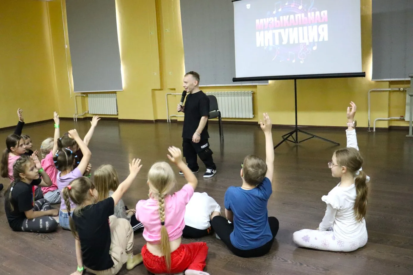 🎶Развлекательно-игровая программа "Музыкальная интуиция" прошла в Доме культуры для воспитанников п