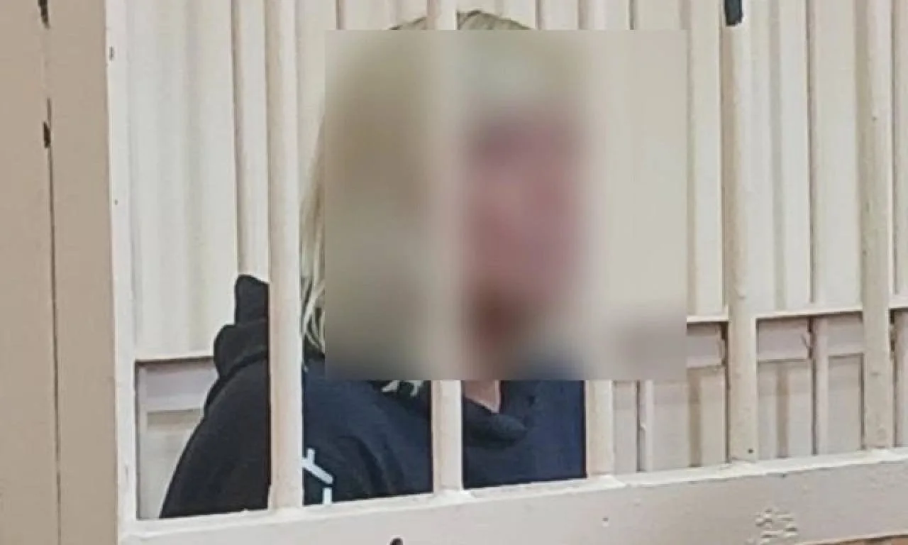 ⚡️В Архангельске суд избрал меру пресечения подозреваемой в осквернении воинского мемориала.

Женщин