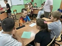 Вчера в нашем лагере прошла увлекательная квест-игра "Дорожная безопасность!"Ребята не только активн
