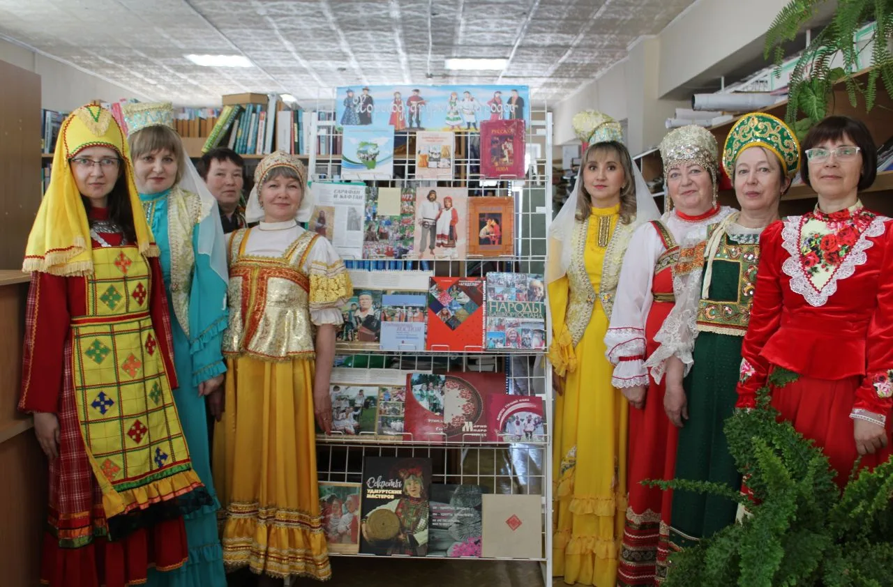 #КалтасинскийРайонРБ 
#НовостиКалтасинскогоРайона 
#КалтасинскаяРайоннаяБиблиотека 
#ГодЕдинстваНаро