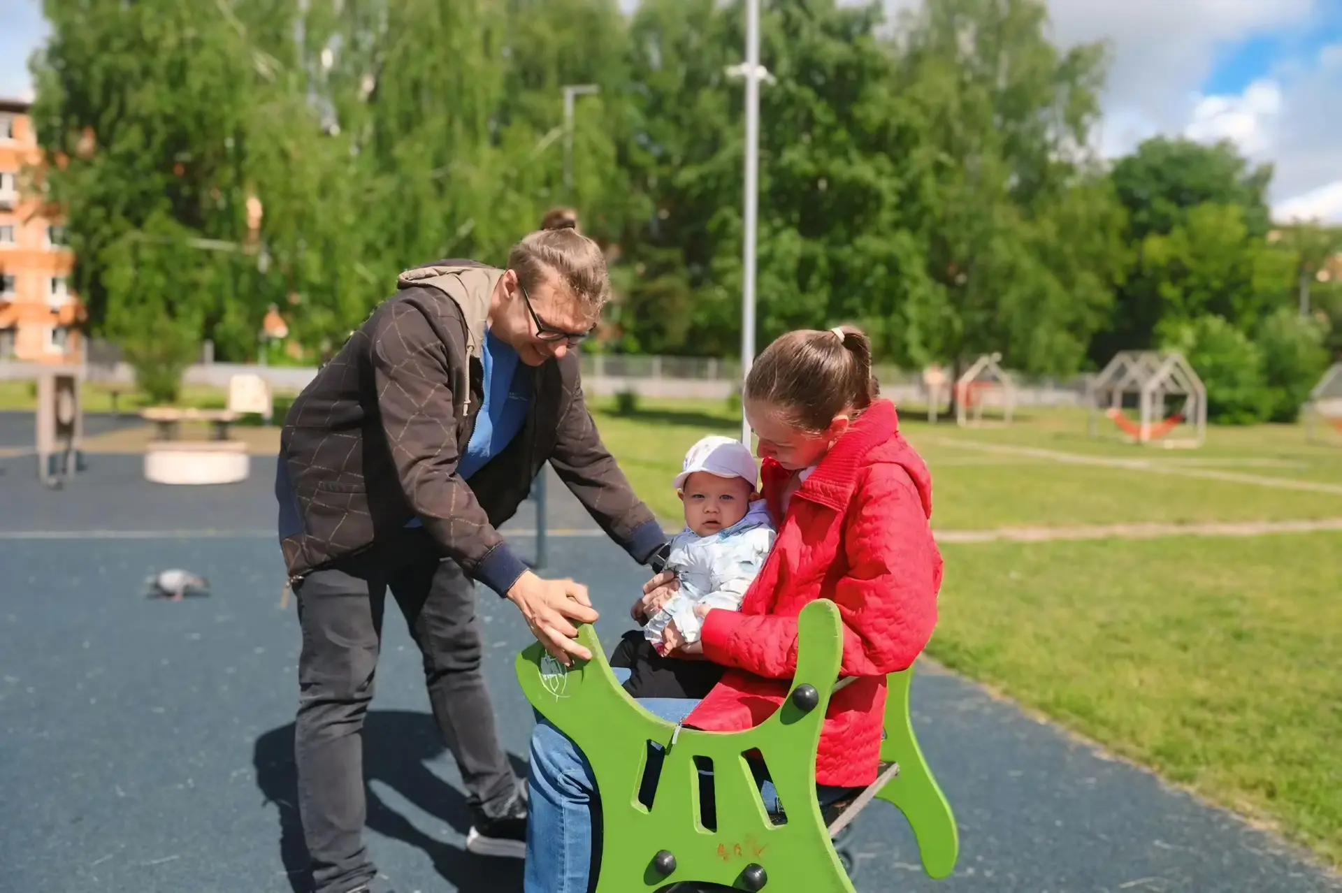 Проверила состояние парка «Победы» — одного из самых любимых мест отдыха жителей нашего округа.

Обр