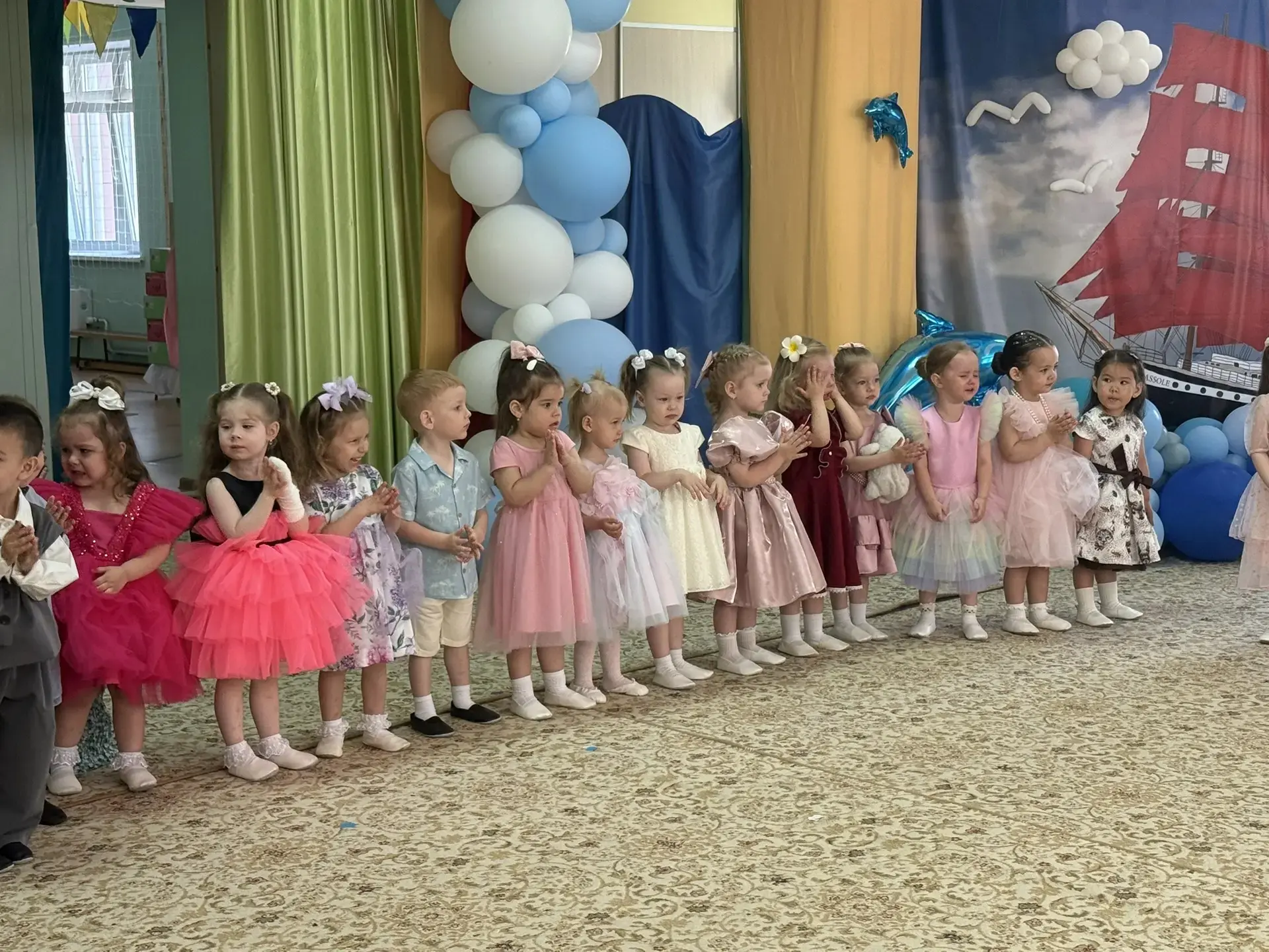 🌟Вот и подошёл к концу важный период — наши малыши выросли и попрощались с ясельной группой🌟. На п