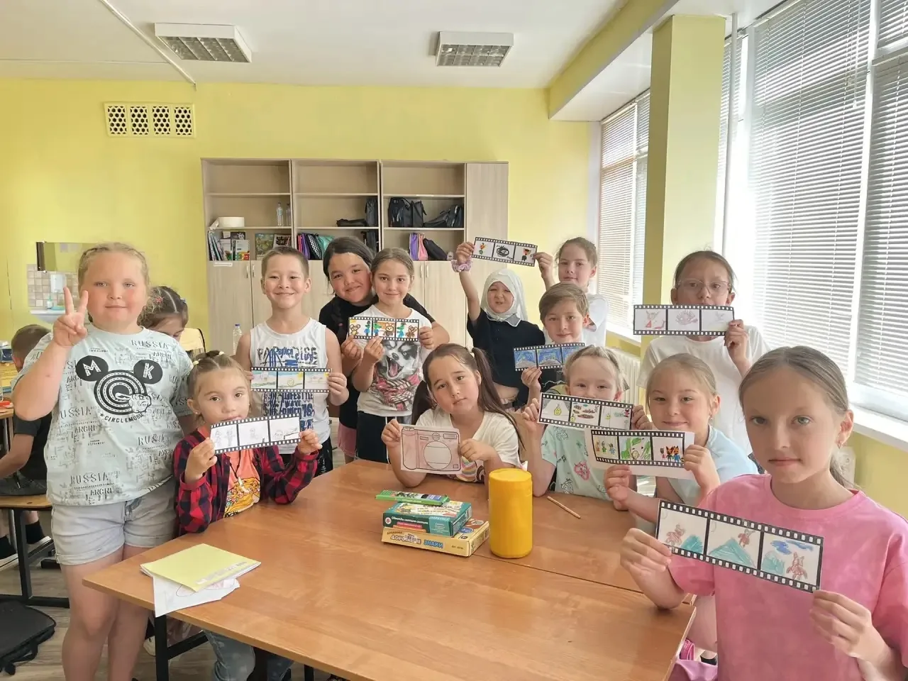 ☀️Прошёл ещё один насыщенный день в пришкольном лагере «Вектор в лето».

🔨 Мастер-класс «Ручная раб