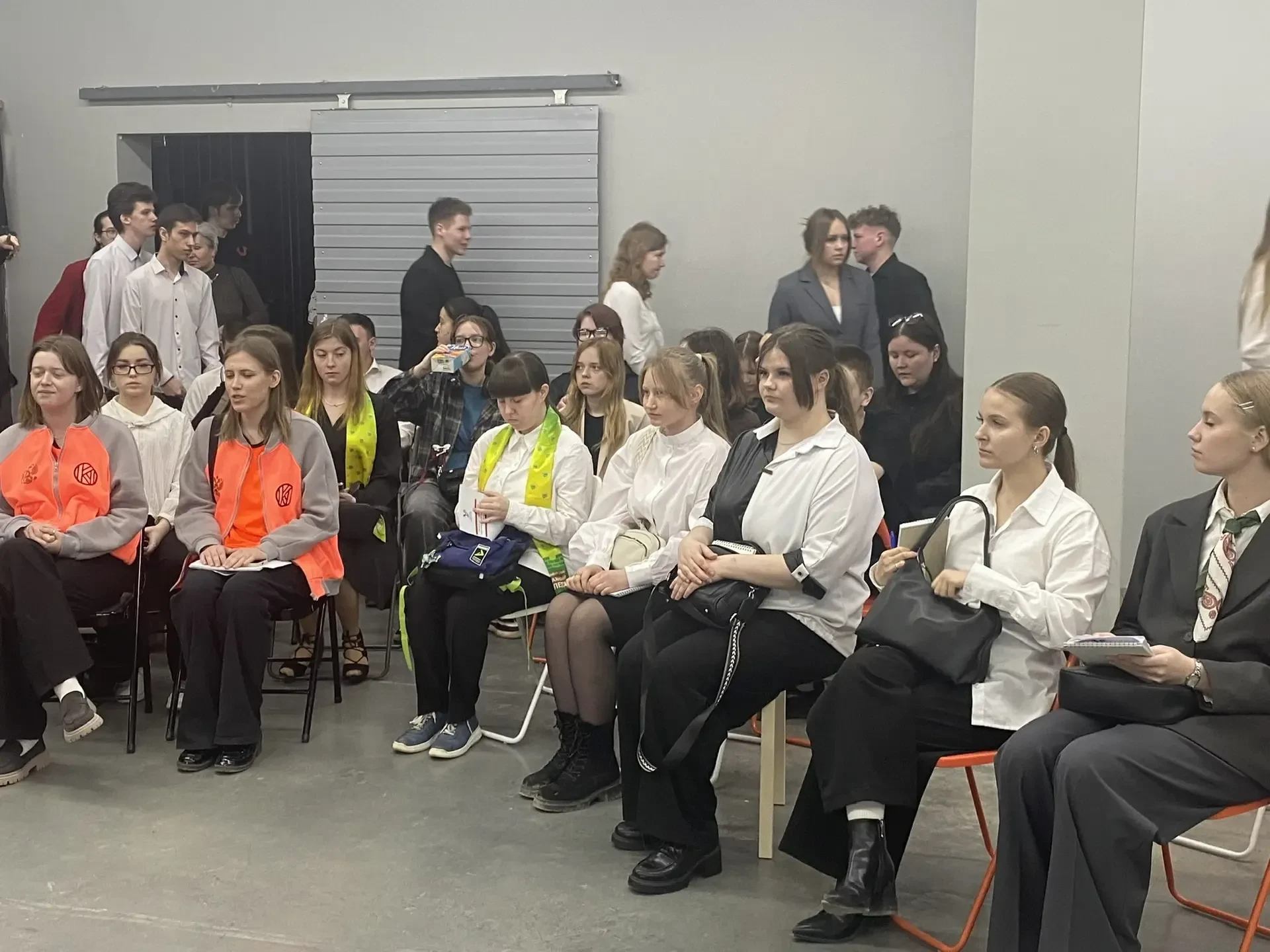 31 марта 2026 года студенты техникума «Родник» Тараканов Дмитрий, Осокина Ксения и Сатюкова Ирина пр