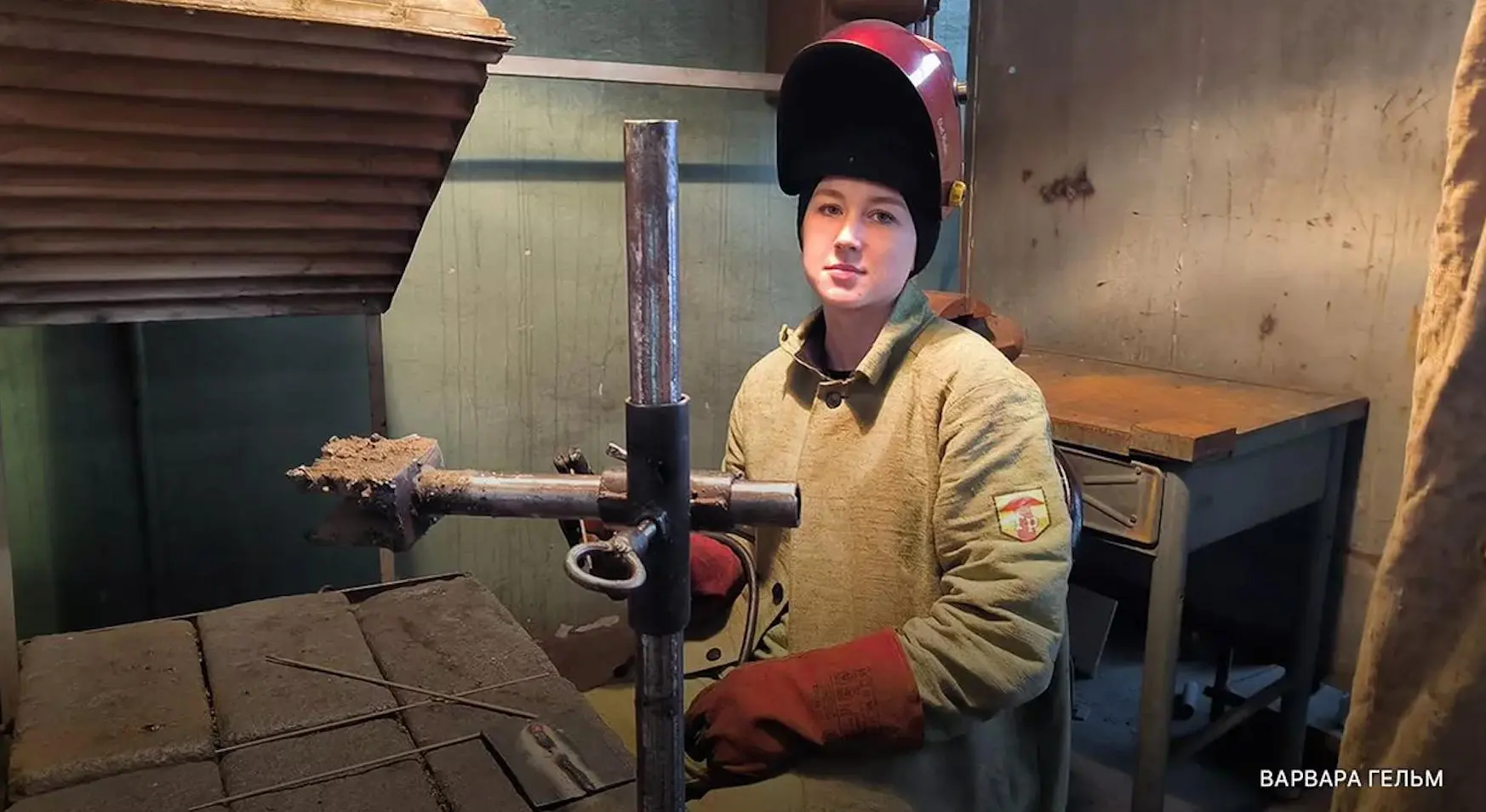 🛠 Вне стереотипов: как студентки Коряжмы осваивают сварочное дело

😎 Классический образ сварщика —