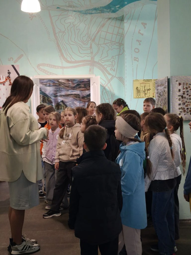 2 июня | Ребята совершили настоящее путешествие во времени! Обзорная экскурсия по краеведческому муз