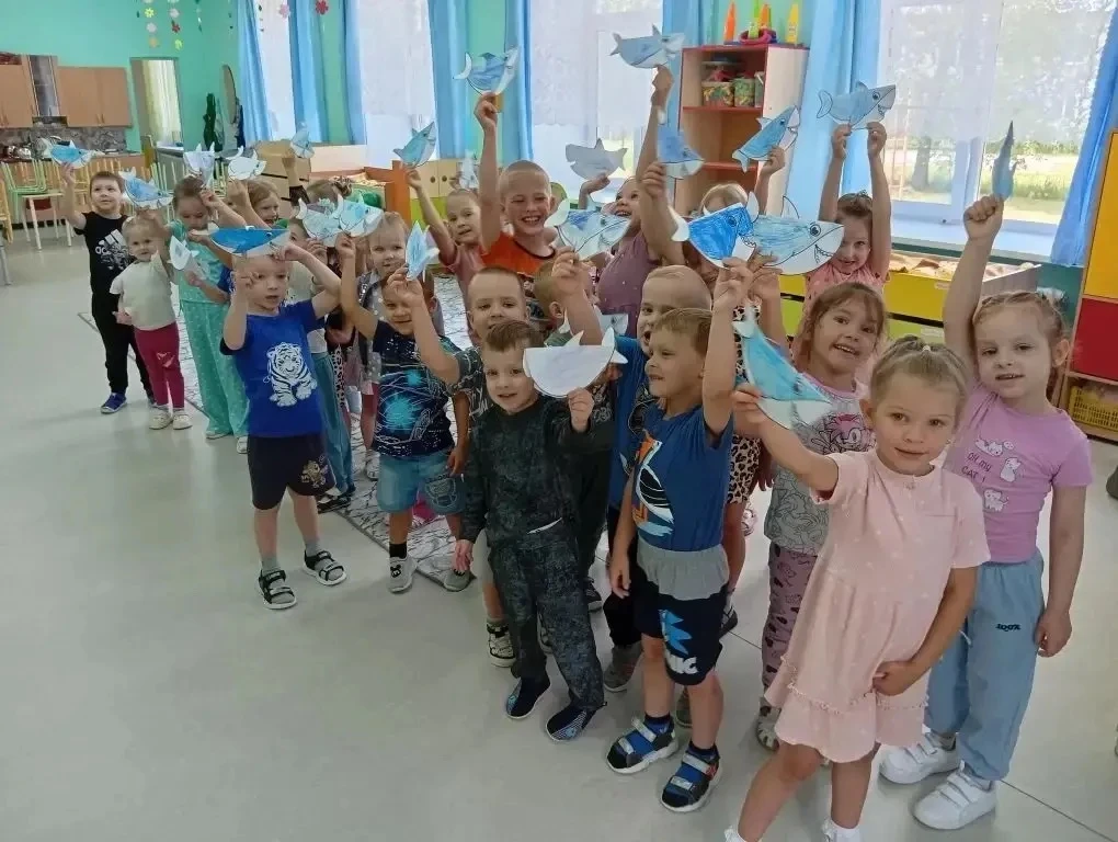 🦈 В нашем саду прошел познавательный урок, посвященный акулам. Мы заметили, что эта тема вызывает у