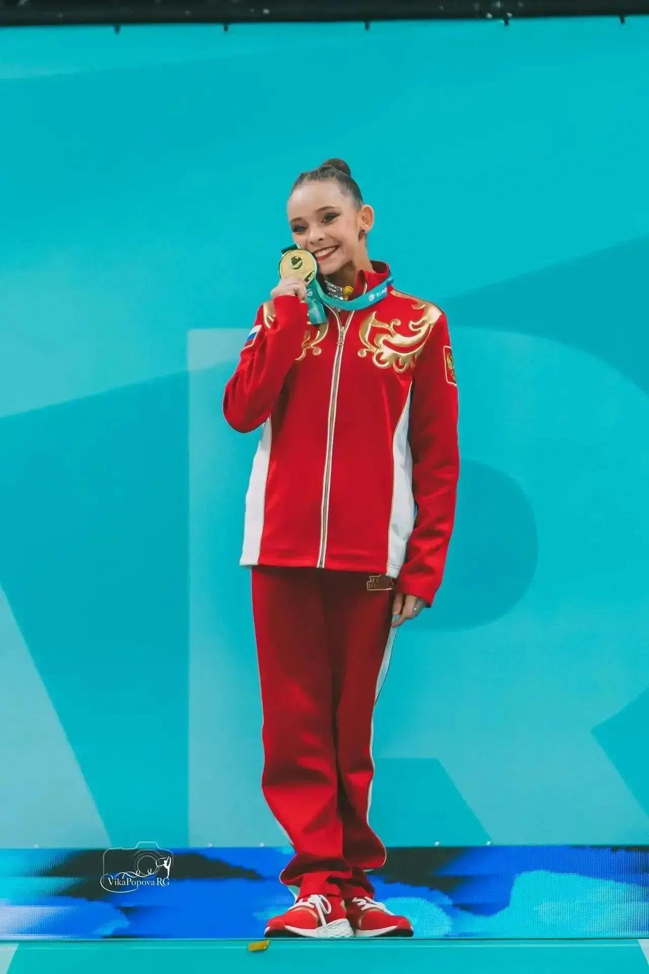 ❗️ Ученица 8 «Г» София — чемпионка Европы по художественной гимнастике

Главная спортивная новость к