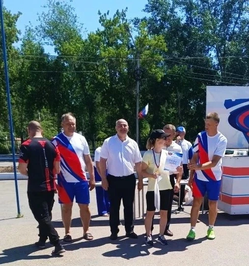 Праздник спорта и воли к победе! 🇷🇺🏃‍♀️

По доброй традиции, в День России коллектив КГБУЗ «Михай