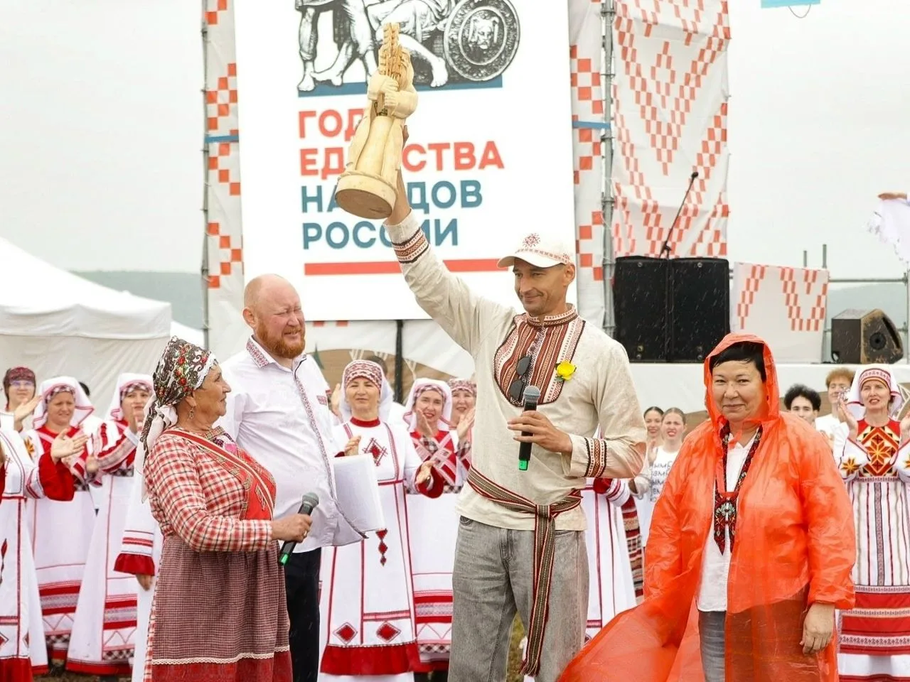 🎉 Гербер в Глазовском районе собрал более 15 тысяч гостей

20 июня Глазовский район стал площадкой 