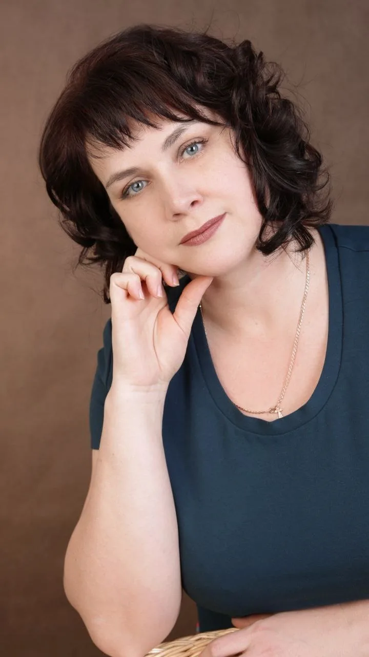 Уважаемая Елена Владимировна!
🌹🌹🌹🌹🌹
От всего сердца и нашего дружного коллектива поздравляем Ва