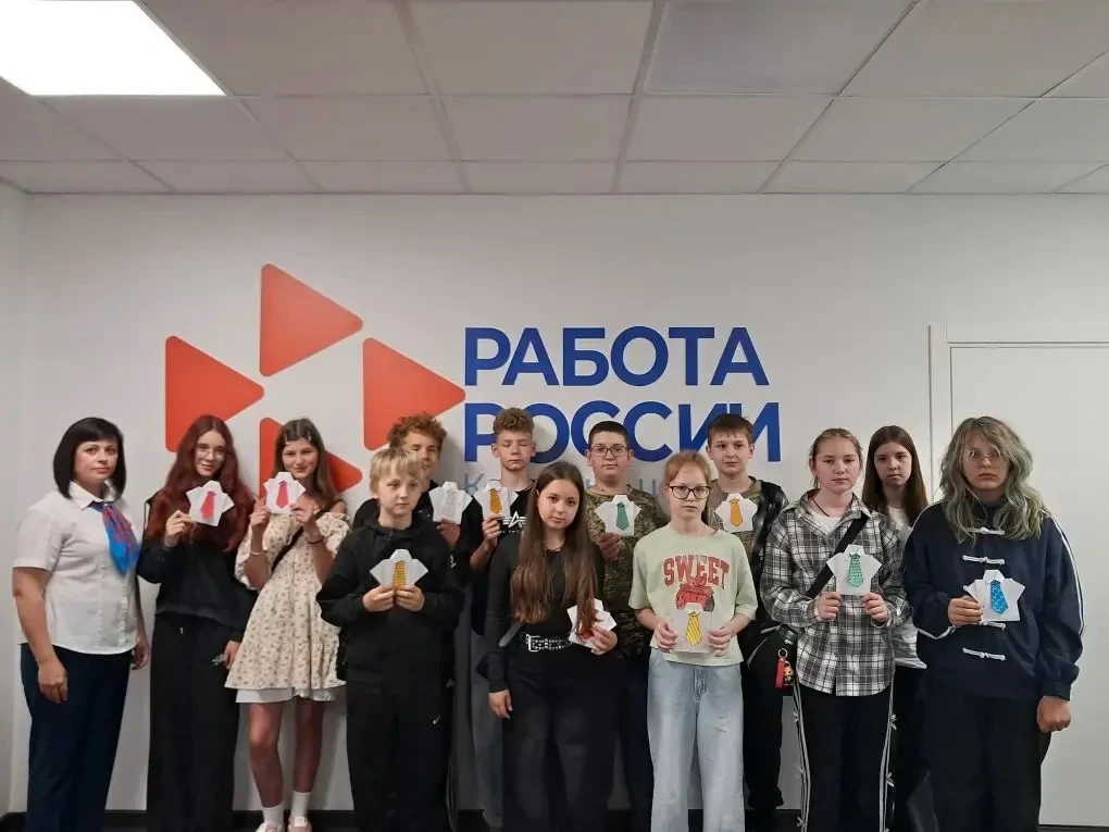 ☀️ПРИШКОЛЬНЫЙ ЛАГЕРЬ «ЕРАЛАШ»☀️

✨️ Новая неделя в летнем лагере началась со знакомства с миром проф