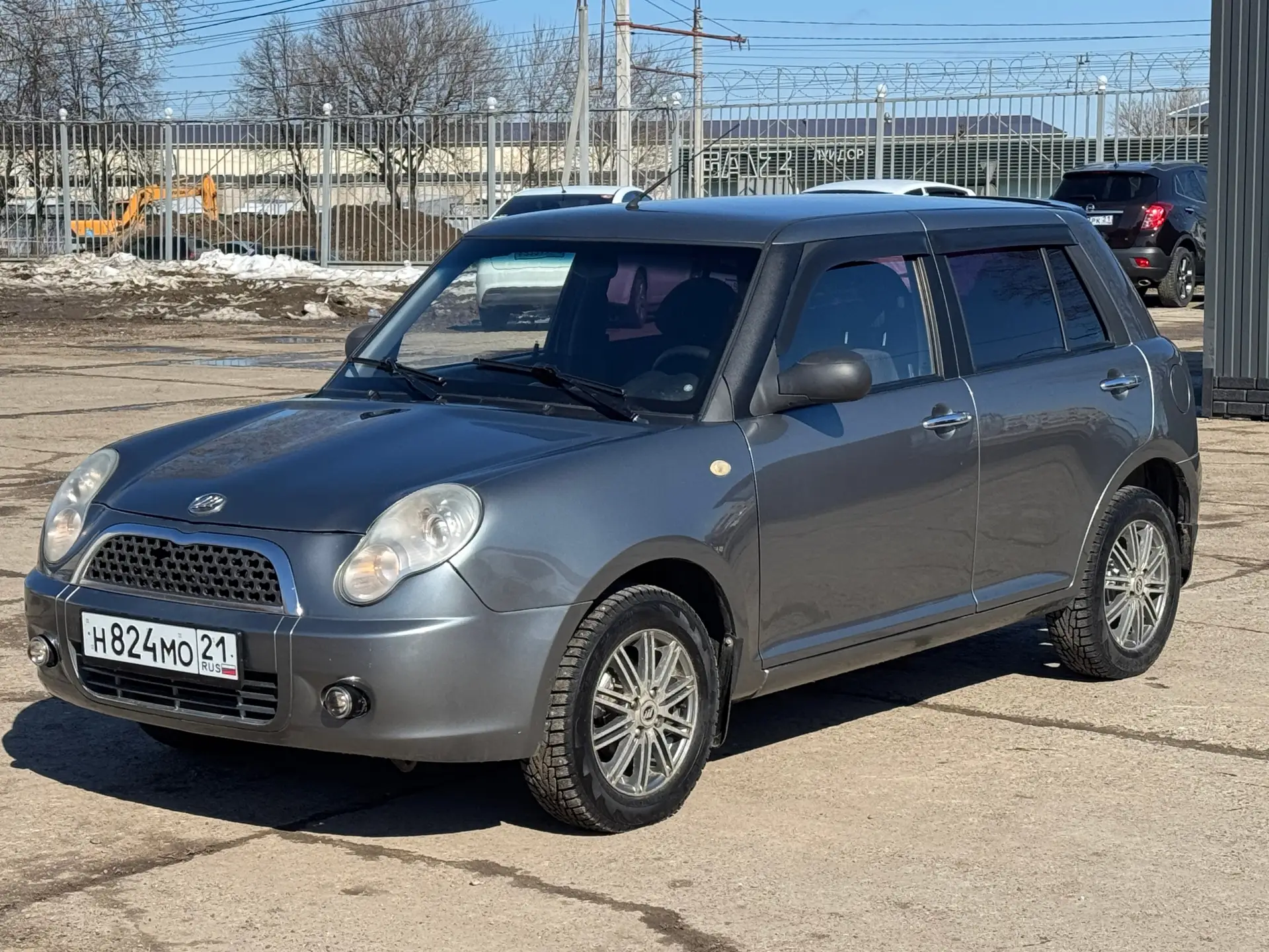 🚘 LIFAN SMILY 2013г.в. 1.3л(МТ) 88л.с. 
 
✅ Можно в кредит через банк 6ТЫС. в месяц. Можно без перв