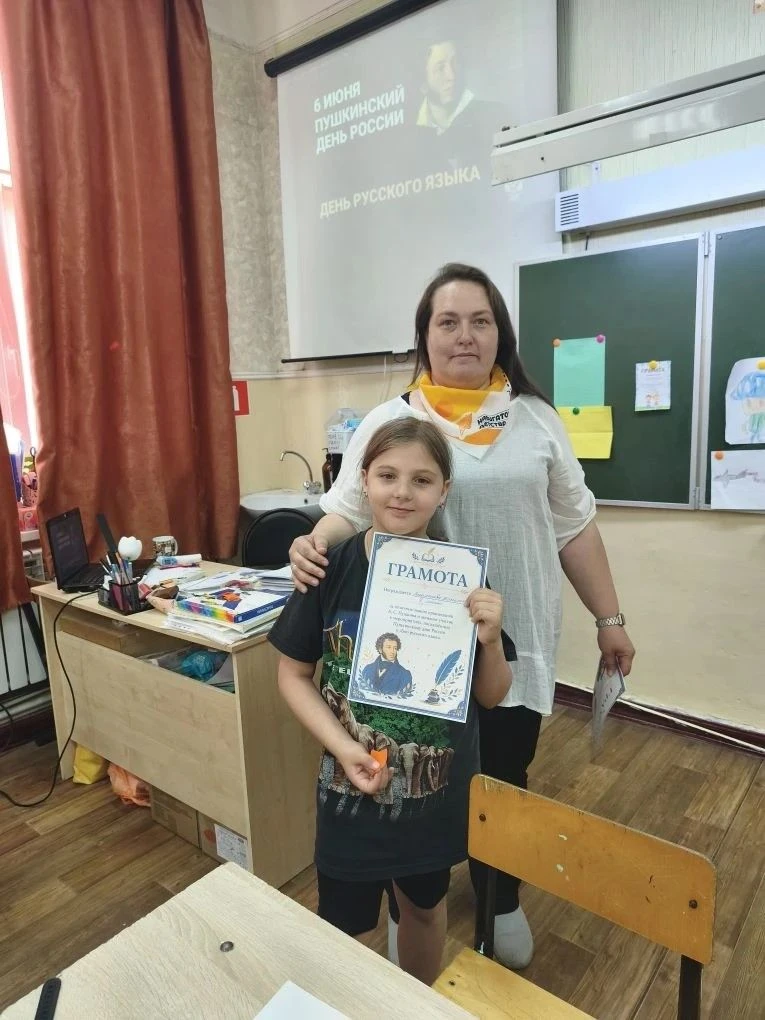 В «Искорке» отметили День русского языка: викторина по Пушкину и битва за «Словарный запас»

6 июня 