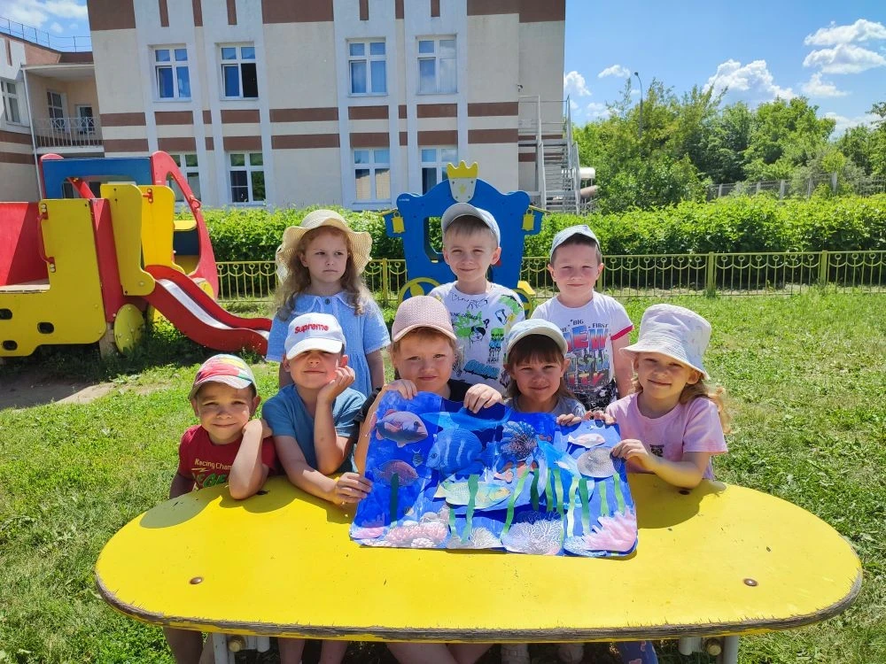 Ежегодно 8 июня отмечается важный экологический праздник - Всемирный день океанов. В средней группе 
