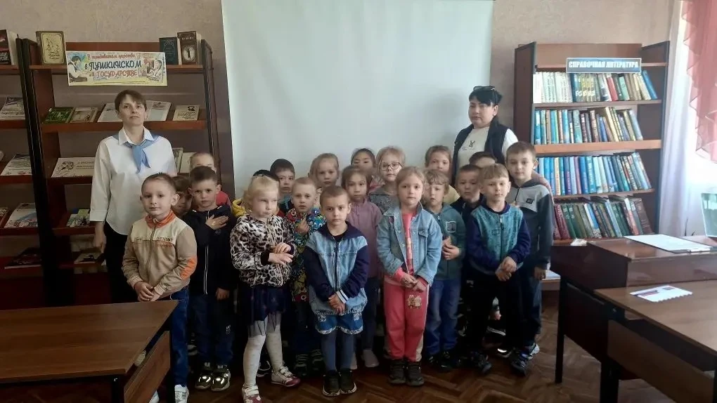 В рамках проведения "Пушкинского дня" воспитанники подготовительных групп провели увлекательную экск