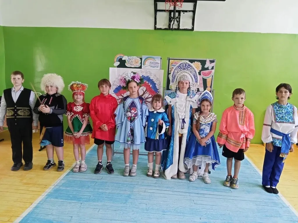 ⛺️ Смена завершена: «Наш общий дом — Россия» объединил сердца!

Вот и прозвучал финальный аккорд наш